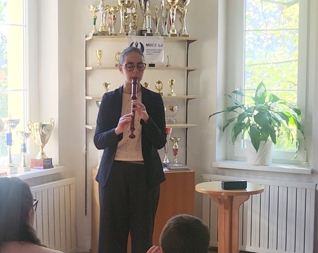 Koncert mladih virtuozov MDSS LJ, aktiv žena, 8.4.2026, Mila Vučko na flavti